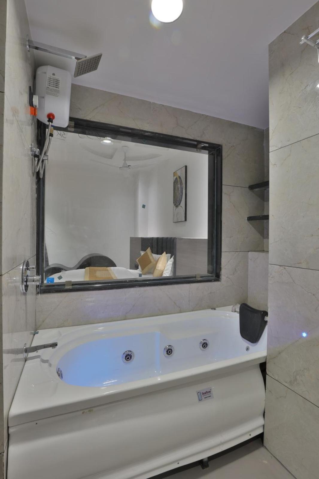 Hotel Legacy Ahmedabad Extérieur photo